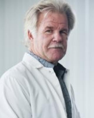 ware-carl.jpg